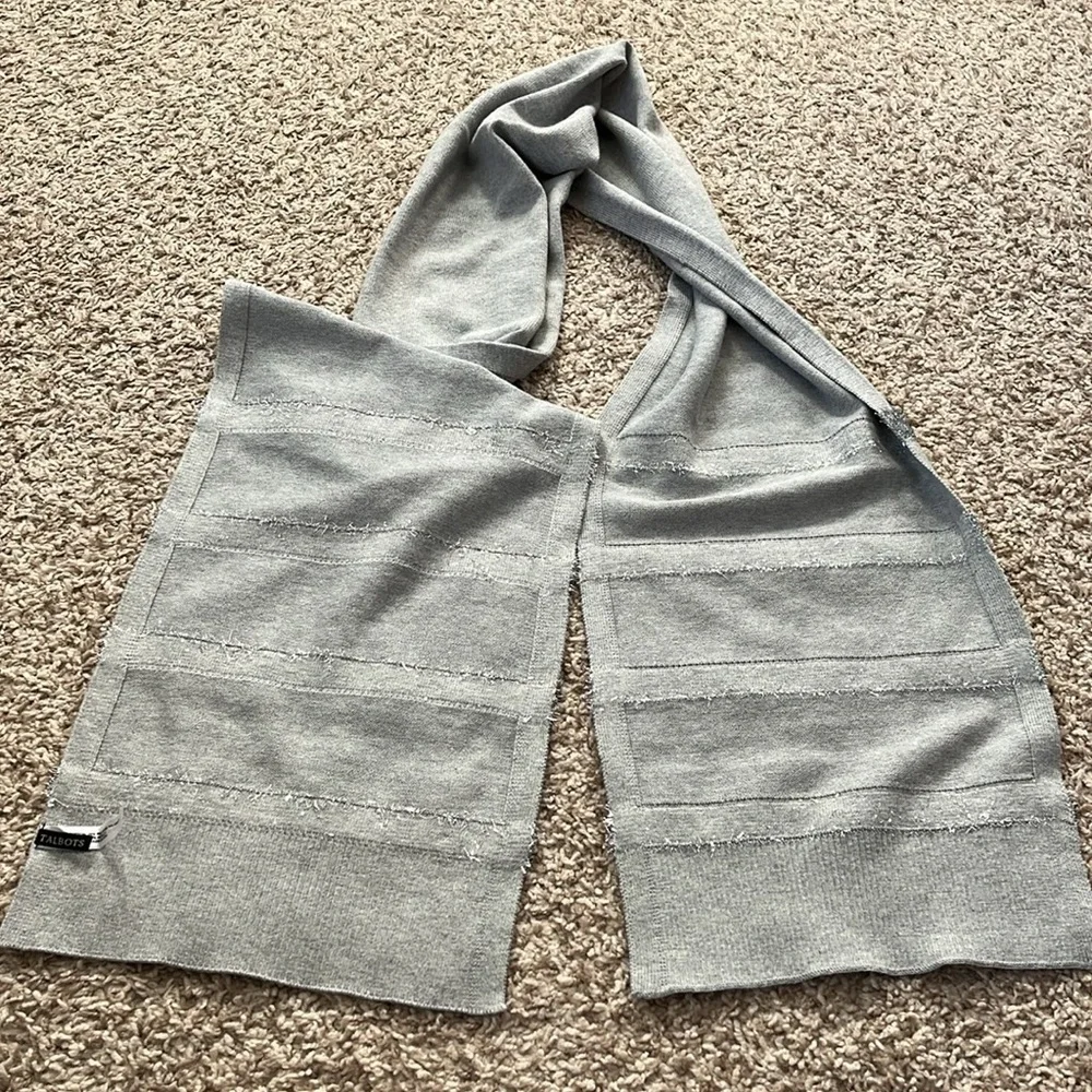 Talbots Gray Silver Tinsel Stripe Warm Winter Scarf w/ Ribbing